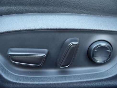 Used 2019 Subaru Outback 2.5i Limited w/ Popular Package #2 image 44