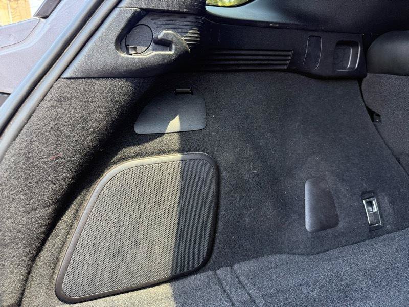 Used 2015 Lexus CT 200h w/ Navigation Package FWD image 19