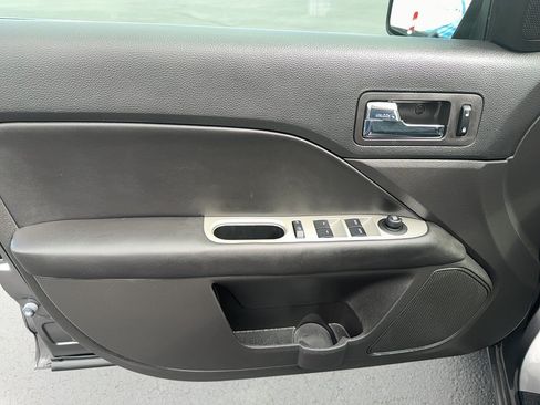 Used 2012 Ford Fusion SEL FWD image 18