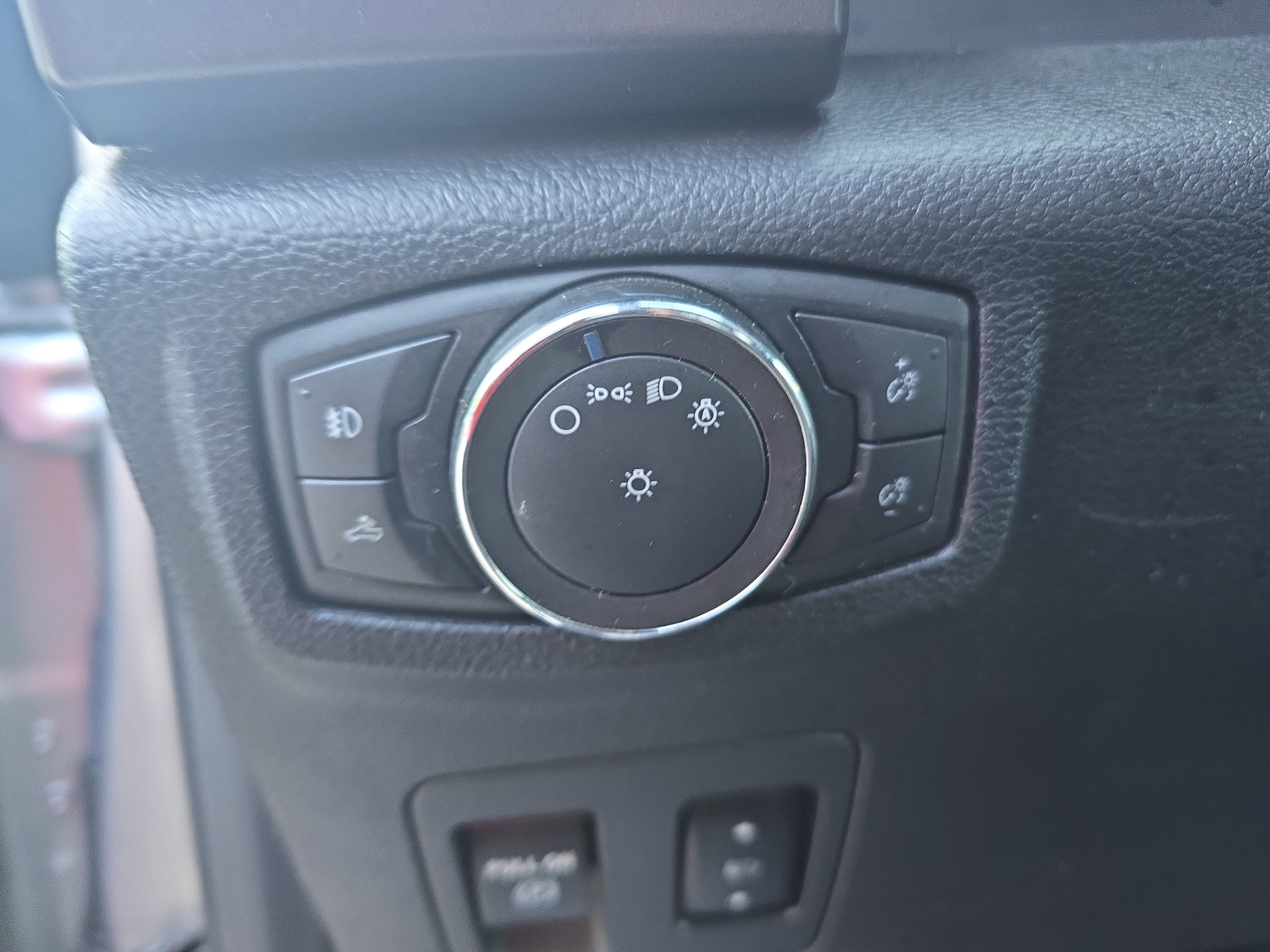 Used 2019 Ford F150 XLT w/ Equipment Group 302A Luxury RWD image 25