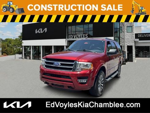 Used 2017 Ford Expedition XLT AWD/4WD image 1