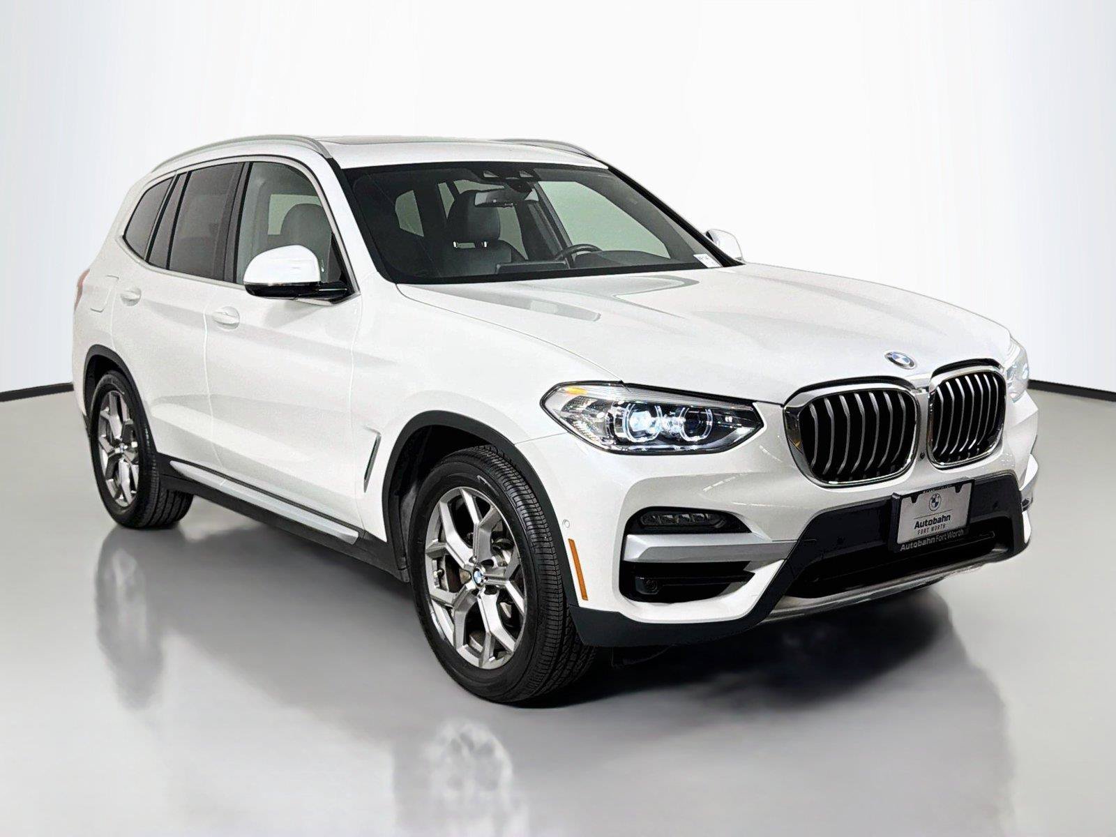 Used 2021 BMW X3 sDrive30i w/ Convenience Package RWD image 3
