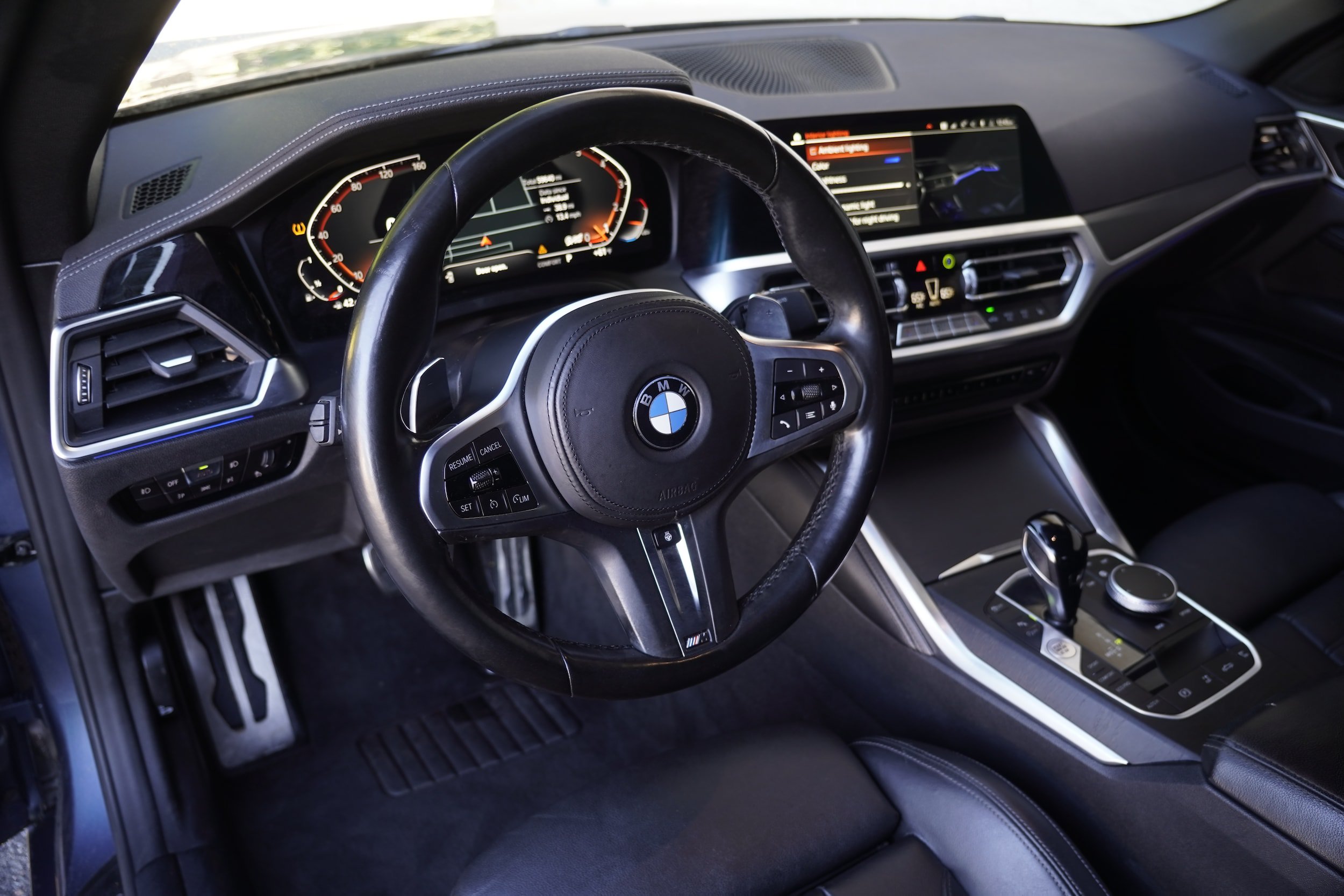 Used 2022 BMW 430i Convertible w/ M Sport Package RWD image 3