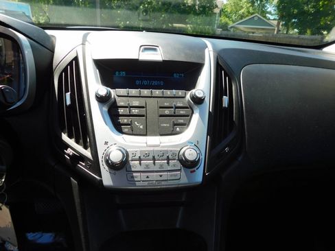 Used 2014 Chevrolet Equinox LS FWD image 11