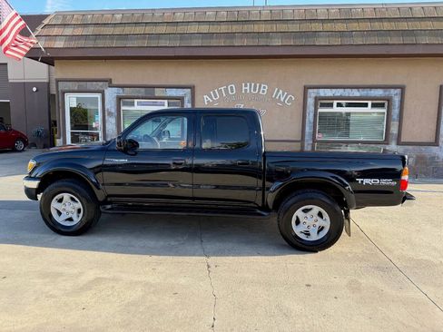 Used 2001 Toyota Tacoma PreRunner image 8