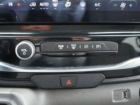 Certified 2023 Ford Transit 350 XLT image 26