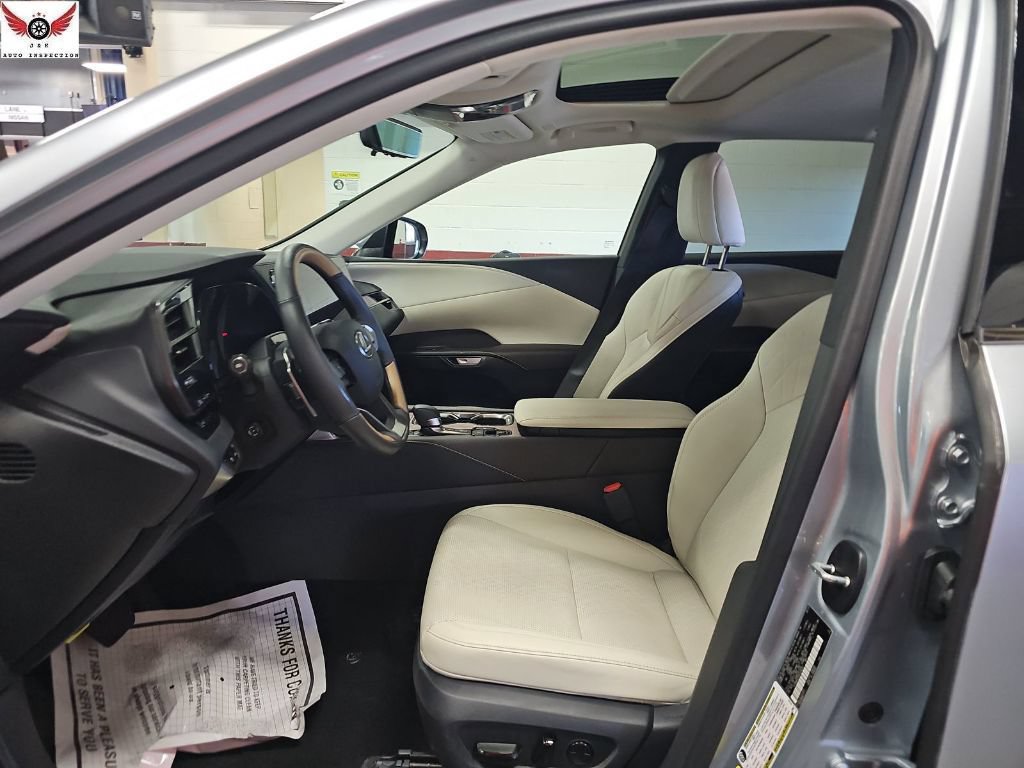 Used 2024 Lexus RX 350 w/ Convenience Package AWD/4WD image 7