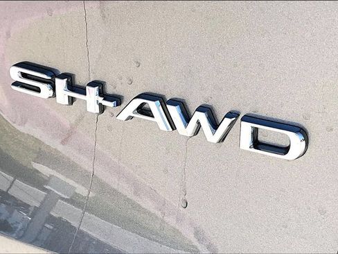 Used 2025 Acura RDX SH-AWD w/ Advance Package image 37