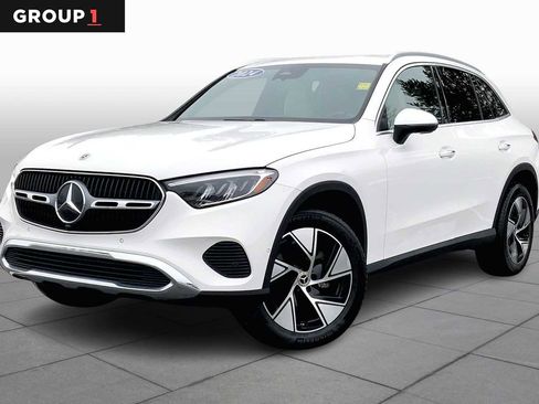 Certified 2024 Mercedes-Benz GLC 300 4MATIC image 1