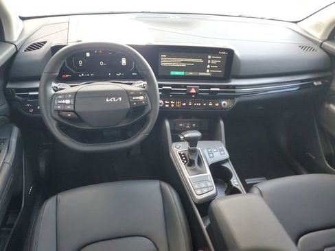 Certified 2026 Kia Sportage SX FWD image 13