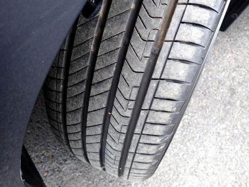 Used 2016 Toyota Corolla S Premium image 23