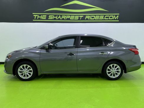 Used 2018 Nissan Sentra SV FWD image 6
