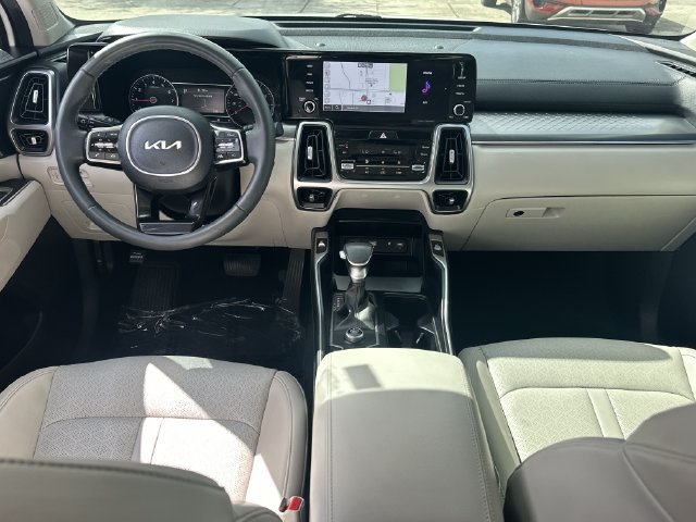 Certified 2023 Kia Sorento S w/ Panoramic Sunroof Package FWD image 14