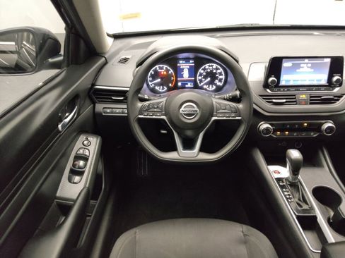 Used 2021 Nissan Altima 2.5 S FWD image 22
