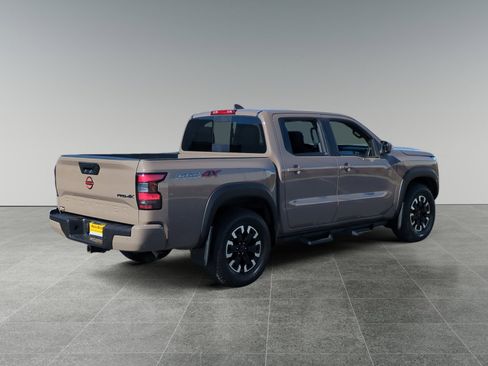 Used 2023 Nissan Frontier PRO-4X w/ Technology Package image 5