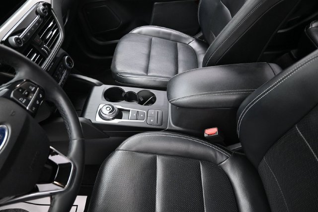 Used 2022 Ford Escape SEL FWD image 28