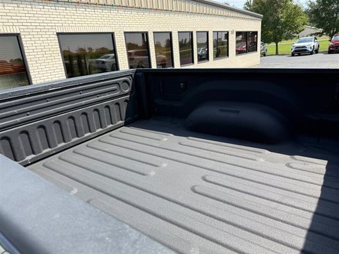 Used 2022 RAM 2500 Laramie AWD/4WD image 17