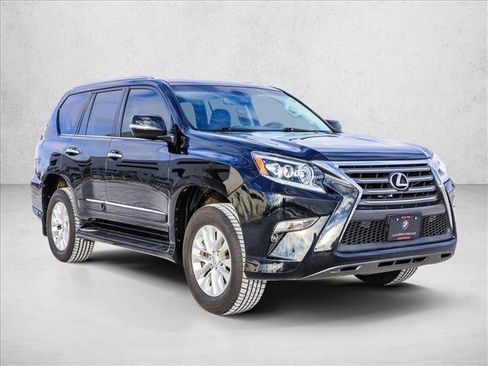 Used 2017 Lexus GX 460 Premium image 3