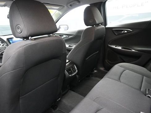Used 2024 Chevrolet Malibu LT w/ Sport Edition FWD image 23