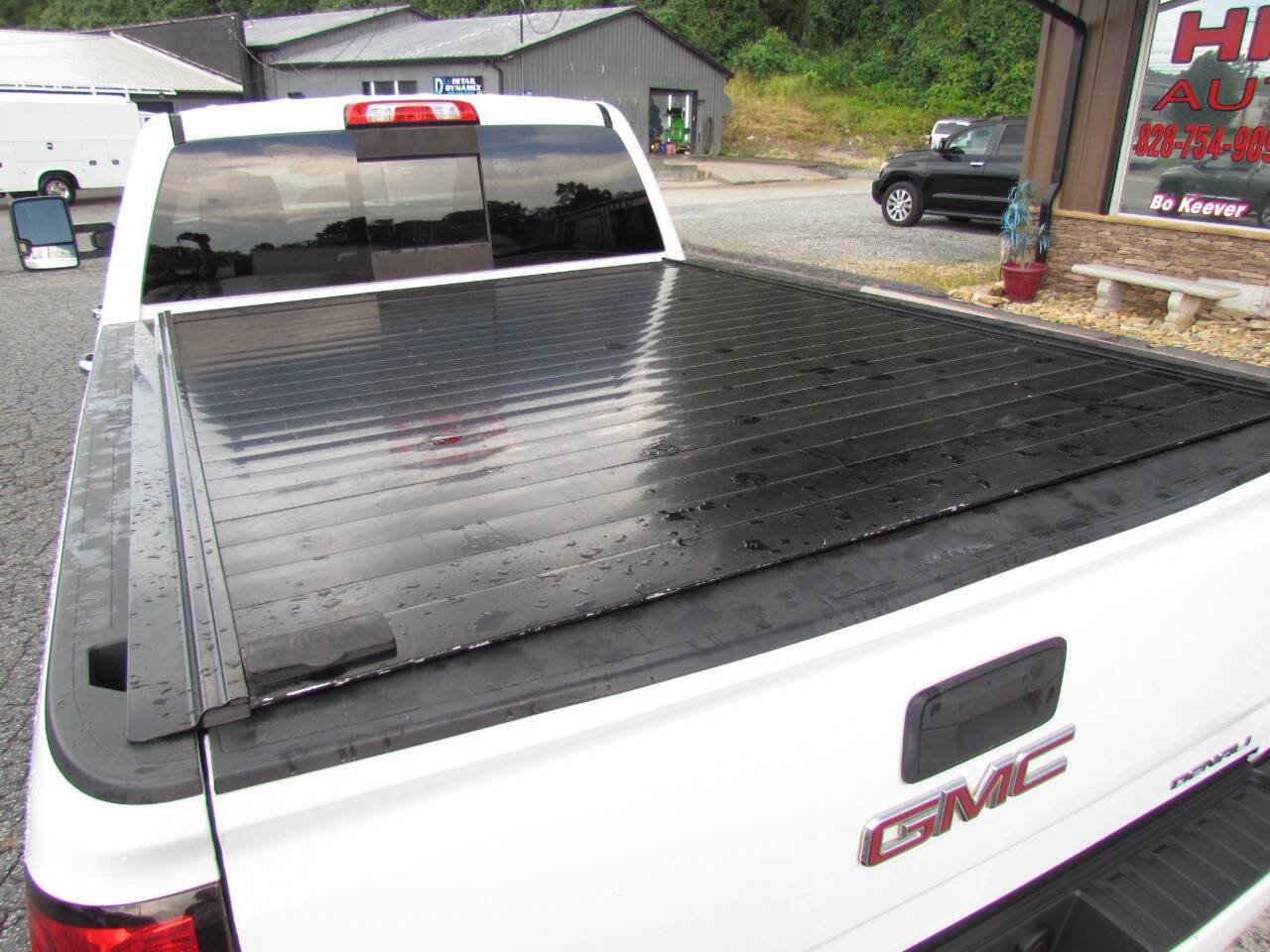 Used 2019 GMC Sierra 2500 Denali w/ Duramax Plus Package AWD/4WD image 28