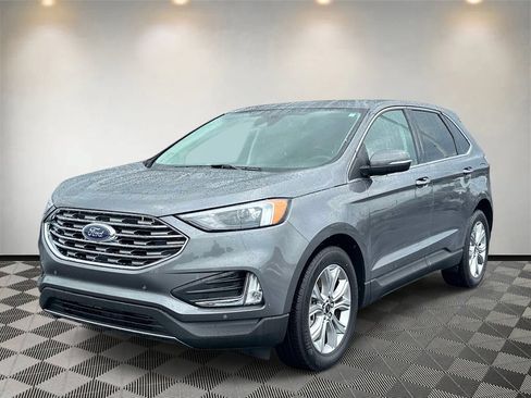 Used 2024 Ford Edge Titanium AWD/4WD image 6