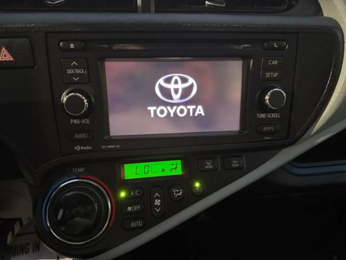 Used 2012 Toyota Prius C Three FWD image 16