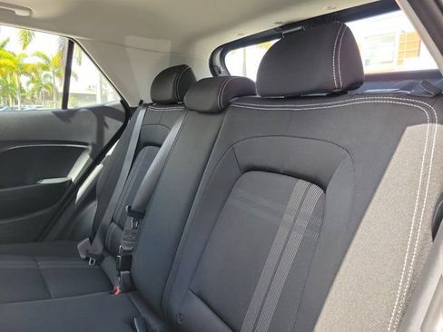 Certified 2024 Hyundai Venue SEL FWD image 8