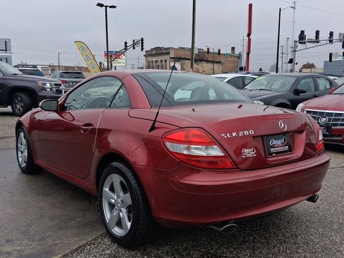 Used 2006 Mercedes-Benz SLK 280 w/ Comfort Pkg image 7