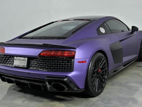 Used 2022 Audi R8 V10 performance RWD image 10