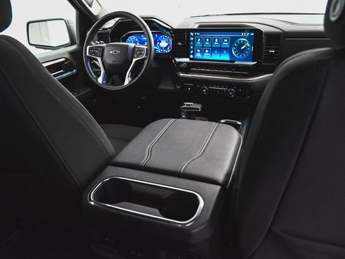 Used 2023 Chevrolet Silverado 1500 RST w/ Convenience Package II AWD/4WD image 30