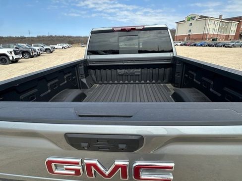 New 2026 GMC Sierra 2500 Denali w/ Denali Reserve Package image 7