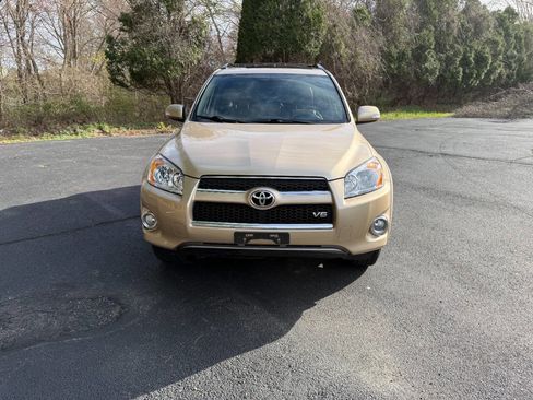 Used 2011 Toyota RAV4 Limited AWD/4WD image 10