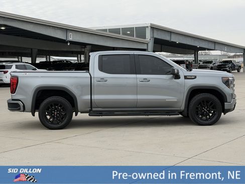 Used 2025 GMC Sierra 1500 Elevation w/ Elevation Premium Package image 3