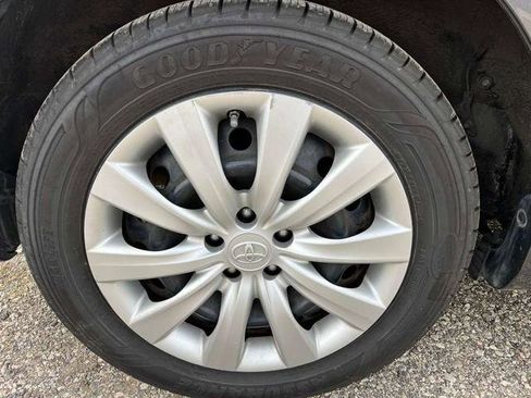 Used 2013 Toyota Corolla LE Special Edition image 10