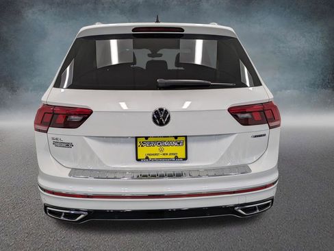 Used 2022 Volkswagen Tiguan SEL R-Line AWD/4WD image 5