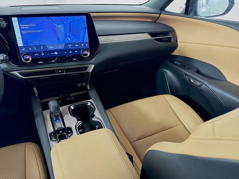 Certified 2024 Lexus RX 350h w/ Accessory Package (Z1) AWD/4WD image 25