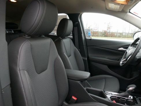 New 2026 Buick Encore GX Preferred FWD image 8