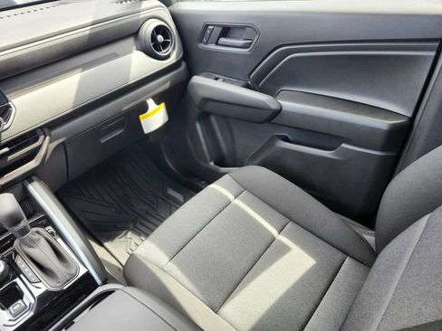 New 2026 Chevrolet Colorado Trail Boss AWD/4WD image 13