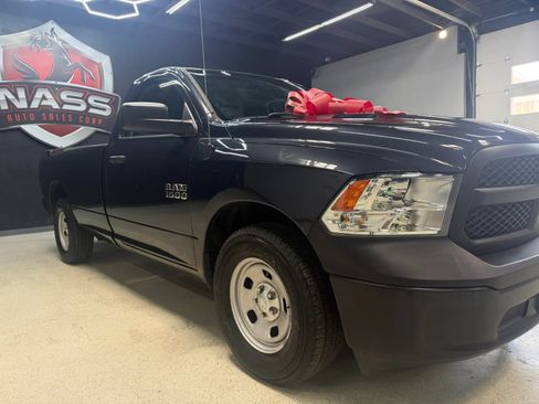 Used 2018 RAM 1500 Express RWD image 5