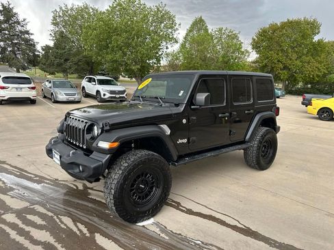 Used 2019 Jeep Wrangler Unlimited Sport S AWD/4WD image 33