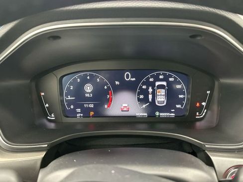 Used 2025 Acura Integra FWD image 11