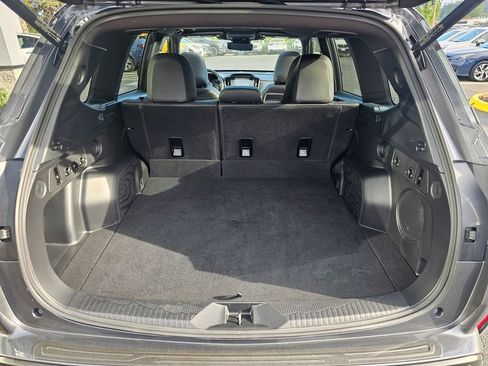 Certified 2025 Subaru Forester Touring AWD/4WD image 13