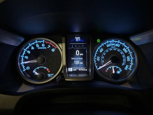 Used 2022 Toyota Tacoma SR5 image 22