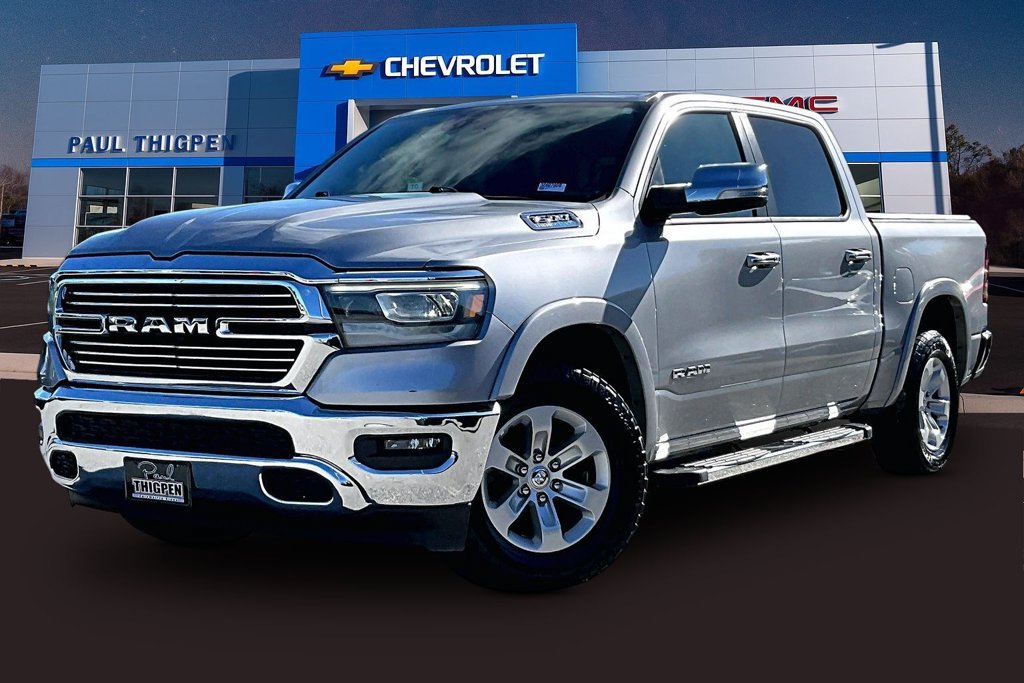Used 2022 RAM 1500 Laramie AWD/4WD image 4