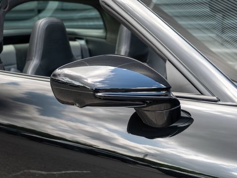 Certified 2022 Porsche 911 Targa 4 GTS AWD/4WD image 18