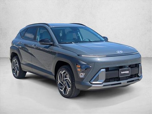New 2026 Hyundai Kona SEL Premium AWD/4WD image 3