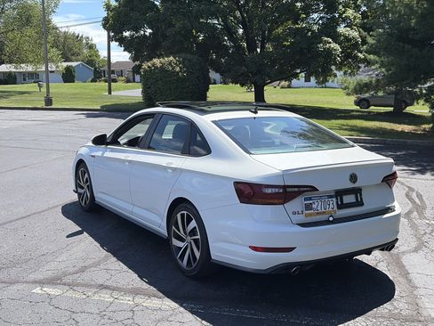 Used 2019 Volkswagen Jetta GLI Autobahn FWD image 7