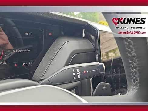 New 2026 GMC Yukon XL Denali w/ LPO, Illumination Package AWD/4WD image 25