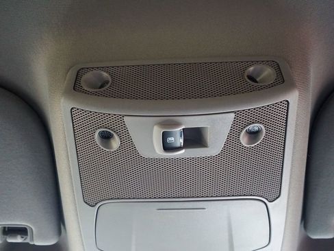 Used 2020 Ford F250 Lariat w/ Chrome Package image 31