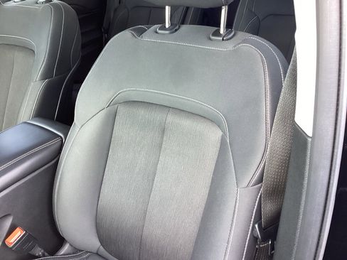 Used 2022 Jeep Grand Cherokee L Laredo w/ Luxury Tech Group I image 11